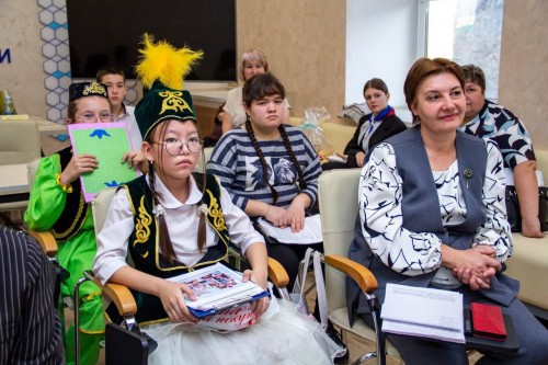 Юные оренбуржцы представили исследовательские работы на конкурсе «Многонациональное Оренбуржье»