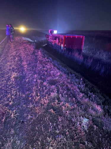 В Адамовском районе в крупном ДТП пострадали трое человек В Адамовском районе в крупном ДТП пострадали трое человек