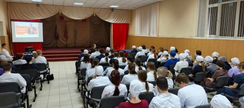 В Бузулуке для студентов медколледжа полицейские провели серию мероприятий В Бузулуке для студентов медколледжа полицейские провели серию мероприятий