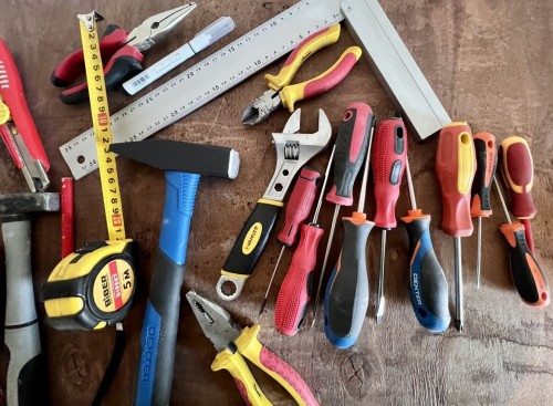 Как разобраться в строительных правилах: практическое руководство для мастеров Как разобраться в строительных правилах: практическое руководство для мастеров