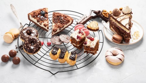 В Оренбуржье в прошлом году забраковали более 100 кг сладостей В Оренбуржье в прошлом году забраковали более 100 кг сладостей