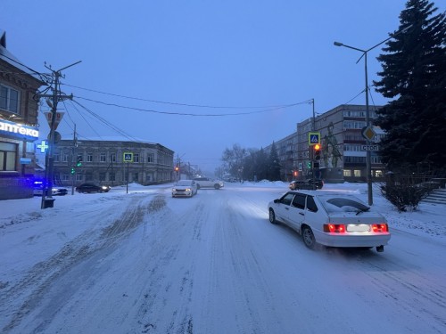 В Бугуруслане сбили женщину-пешехода на регулируемом переходе
