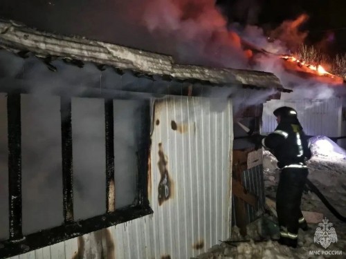 В Бузулуке на пожаре пострадал человек В Бузулуке на пожаре пострадал человек