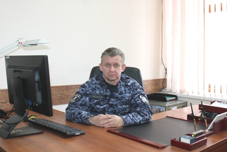 Заместитель начальника Управления вневедомственной охраны проведет прямую линию с гражданами по вопросу трудоустройства на службу в Росгвардию и поступления в ведомственные институты