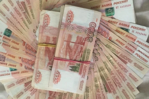 В Оренбуржье стало меньше фальшивых денег