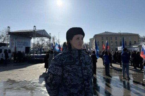 В Оренбурге росгвардейцы обеспечили безопасность на концерте, посвящённом воссоединению Крыма и Севастополя с Россией В Оренбурге росгвардейцы обеспечили безопасность на концерте, посвящённом воссоединению Крыма и Севастополя с Россией