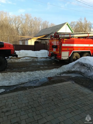 В Кувандыке при пожаре пострадала женщина