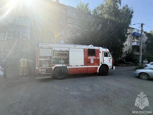 В Орске на пожаре спасли человека В Орске на пожаре спасли человека