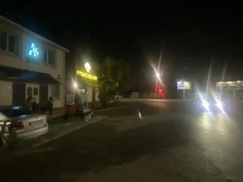 В Оренбурге столкнулись два самокатчика, один госпитализирован