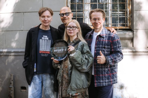 Юлия Снигирь передала эстафету мужу: главную роль в продолжении франшизы «Фишер» сыграет Евгений Цыганов