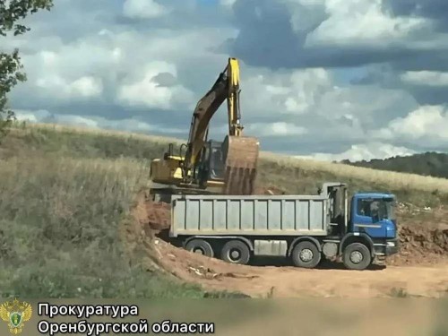 В Оренбуржье с предпринимателя требуют взыскать 1 млн рублей за незаконную разработку карьера