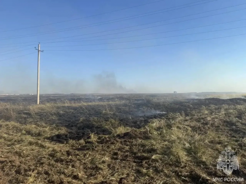 Под Оренбургом ликвидировали крупный степной пожар