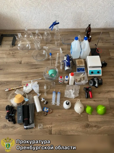 В Оренбурге будут судить участника группы по производству наркотиков