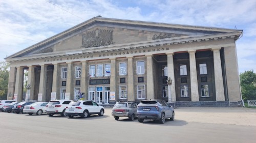 В государственном Луганском дворце культуры состоялся показ документального фильма «Муса Джалиль. Поэт и Герой»