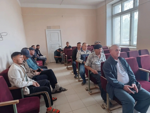 Разъяснительная работа с иностранцами в Новоорском районе