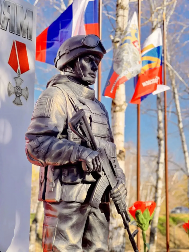 Память героев СВО увековечили в селе Асекеево