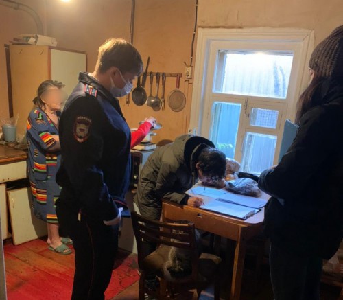 В Оренбурге состоялся межведомственный рейд по неблагополучным семьям В Оренбурге состоялся межведомственный рейд по неблагополучным семьям