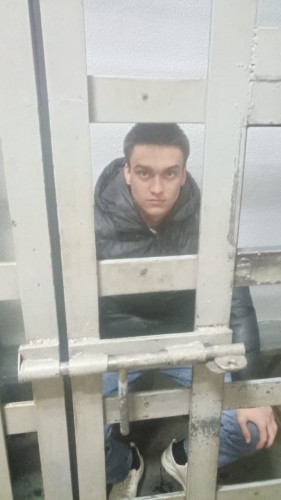 Сотрудники полиции устанавливают возможных лиц пострадавших от рук злоумышленников Сотрудники полиции устанавливают возможных лиц пострадавших от рук злоумышленников