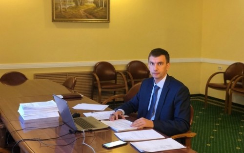 Руководители оренбургских предприятий лёгкой промышленности жалуются на нехватку кадров