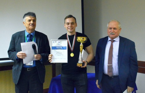 Сотрудник Сакмарской ТЭЦ стал лучшим электромонтёром страны Сотрудник Сакмарской ТЭЦ стал лучшим электромонтёром страны