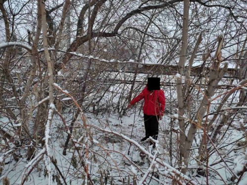 В Бугуруслане мужчине накинули цепь от бензопилы на шею и ограбили