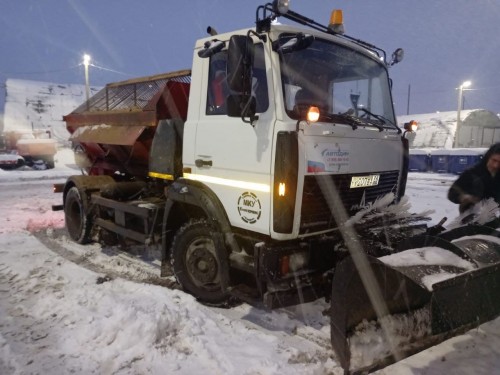 Ночью и утром Оренбург накрыла метель Ночью и утром Оренбург накрыла метель