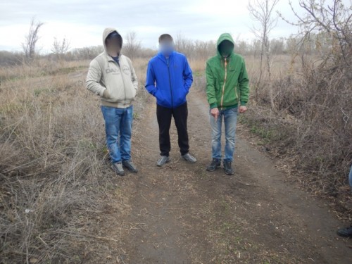 В Новотроицке полицейские пресекли деятельность закладчика наркотиков   