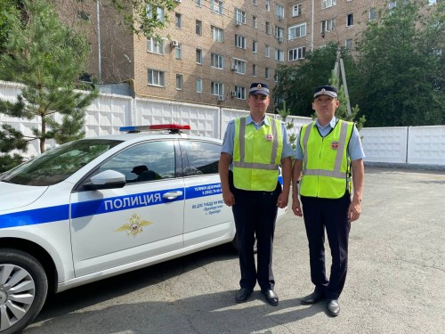 Сотрудники ДПС оперативно задержали подозреваемого в угоне автомобиля Сотрудники ДПС оперативно задержали подозреваемого в угоне автомобиля