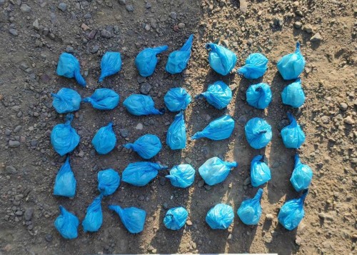 Полицейские Орска пресекли распространение в городе крупной партии героина. Полицейские Орска пресекли распространение в городе крупной партии героина.