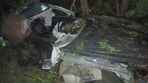 Сотрудниками полиции устанавливаются обстоятельства ДТП, в результате которого погибли 2 человека   