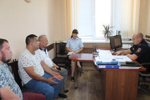 Полицейские Бугуруслана напомнили владельцам кафе о соблюдении тишины и покоя граждан в ночное время