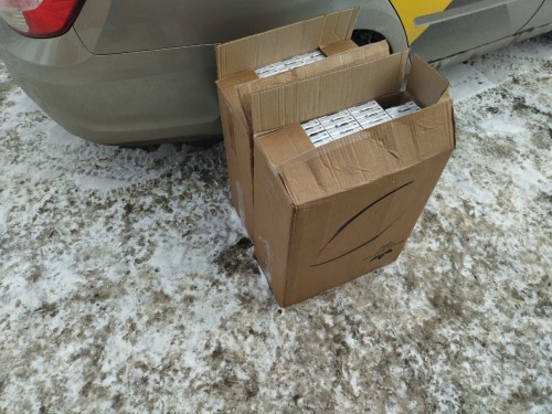 В Оренбурге полицейские изъяли контрафактные сигареты на сумму порядка 1,5 млн рублей В Оренбурге полицейские изъяли контрафактные сигареты на сумму порядка 1,5 млн рублей