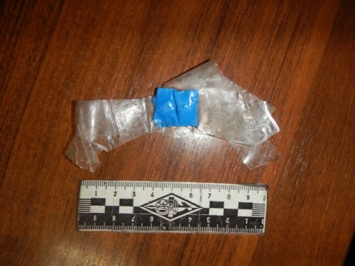 В Новотроицке сотрудники полиции задержали иностранного гражданина с героином