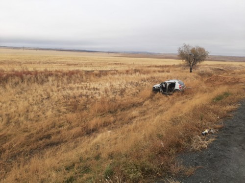 Сотрудники полиции Новотроицка устанавливают обстоятельства ДТП со смертельным исходом Сотрудники полиции Новотроицка устанавливают обстоятельства ДТП со смертельным исходом