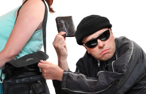 В Оренбурге полицейские задержали злоумышленника похитившего Айфон 11 В Оренбурге полицейские задержали злоумышленника похитившего Айфон 11