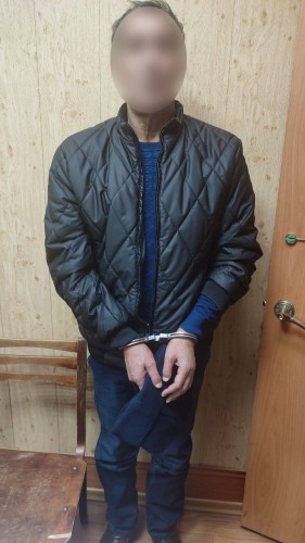 Беляевскими полицейскими задержан иностранный гражданин, находящийся в федеральном розыске