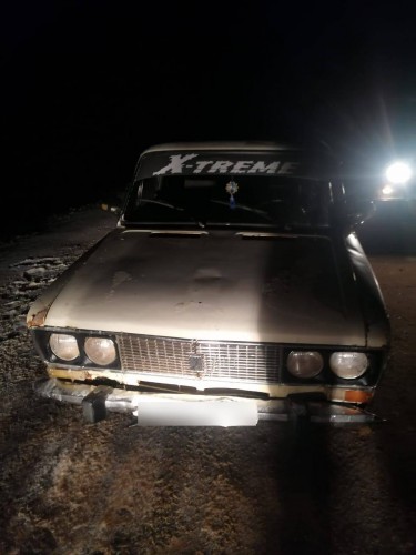 Полицейские Переволоцка задержали подозреваемых в угоне автомобиля Полицейские Переволоцка задержали подозреваемых в угоне автомобиля