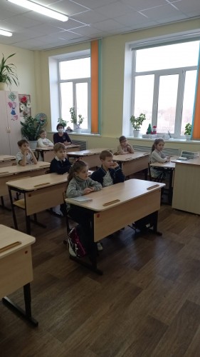 В Новотроицке автоинспекторы и педагоги провели викторину по правилам дорожного движения   