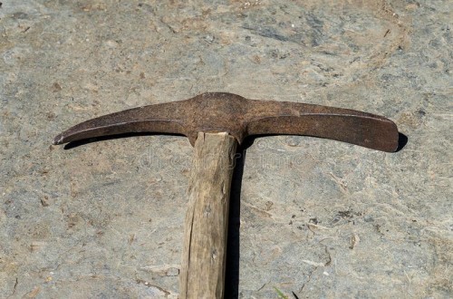 Полицейские разбираются обстоятельствах несчастного случая Полицейские разбираются обстоятельствах несчастного случая