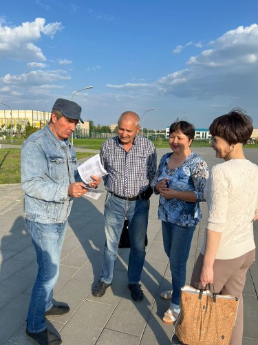 Сотрудники Отд МВД России по Гайскому городскому округу при поддержке членов Общественного совета и добровольной народной дружины присоединились к областной акции «Брось трубку!»