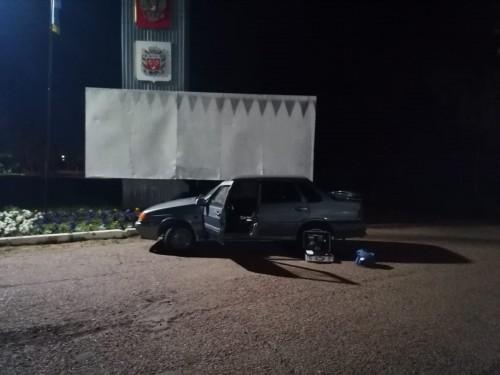 Переволоцкие полицейские по горячим следам задержали мужчину, угнавшего автомобиль