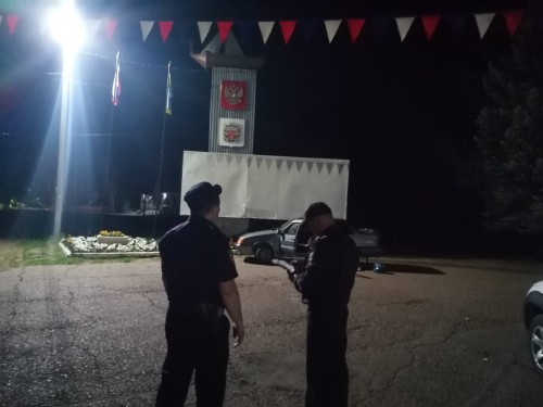 Переволоцкие полицейские по горячим следам задержали мужчину, угнавшего автомобиль