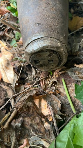 Оренбуржец на даче нашёл артиллерийский снаряд