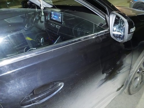 Сотрудники Госавтоинспекции МО МВД России «Кувандыкский» устанавливают обстоятельства ДТП, в котором пострадал малолетний пешеход