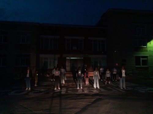 В Соль-Илецке прошёл танцевальный флешмоб «Засветись» В Соль-Илецке прошёл танцевальный флешмоб «Засветись»