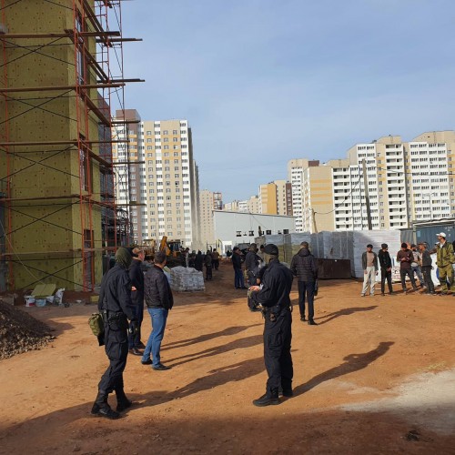 Из Оренбурга за нарушения выдворено 26 иностранных граждан Из Оренбурга за нарушения выдворено 26 иностранных граждан