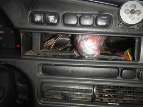 Сотрудники полиции Новотроицка задержали жителя Рязанской области за покушение на сбыт наркотических средств