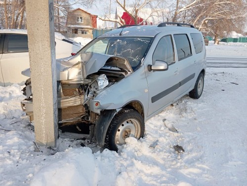 Полицейские Саракташа устанавливают обстоятельства ДТП, в котором пострадал водитель Полицейские Саракташа устанавливают обстоятельства ДТП, в котором пострадал водитель