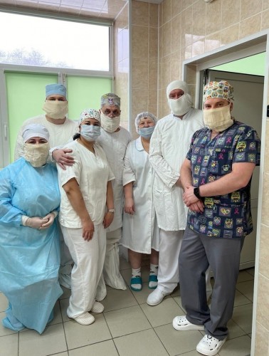 Хирурги Орска удалили из желудка подростка волосяной ком весом в полкилограмма Хирурги Орска удалили из желудка подростка волосяной ком весом в полкилограмма