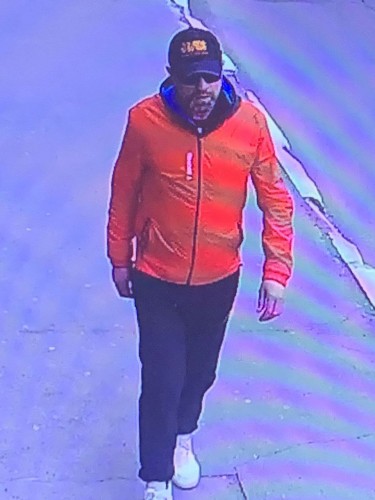 Внимание, розыск! Сотрудниками уголовного розыска разыскивается подозреваемый в краже сумки